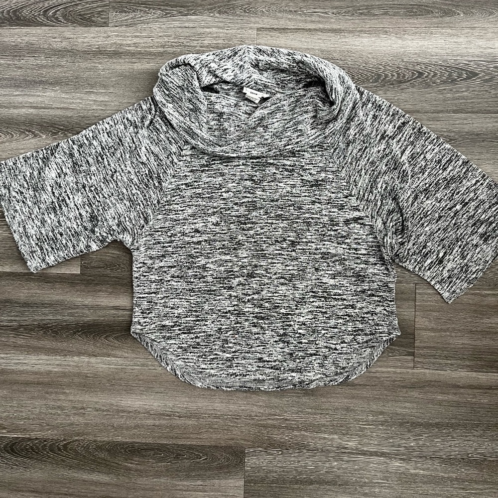For the Republic size XS top